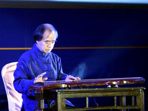 西安市李祥霆 古琴曲《春风又绿江南岸》