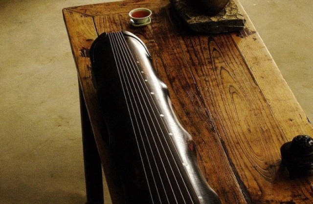 西安市古琴蕴含的传统文化，一把古琴制备出来要两年的时间